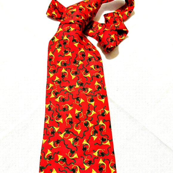 Mark Fore Strike Silk Trumpet Christmas Neck Tie - Picture 1 of 6